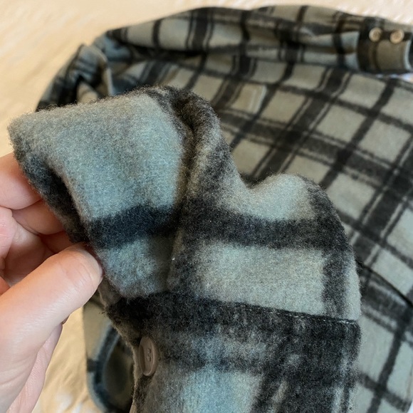 H&M plaid shacket - Picture 4 of 8